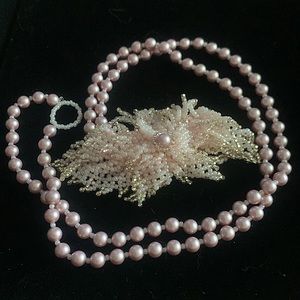 Pink Beaded Flower Choker